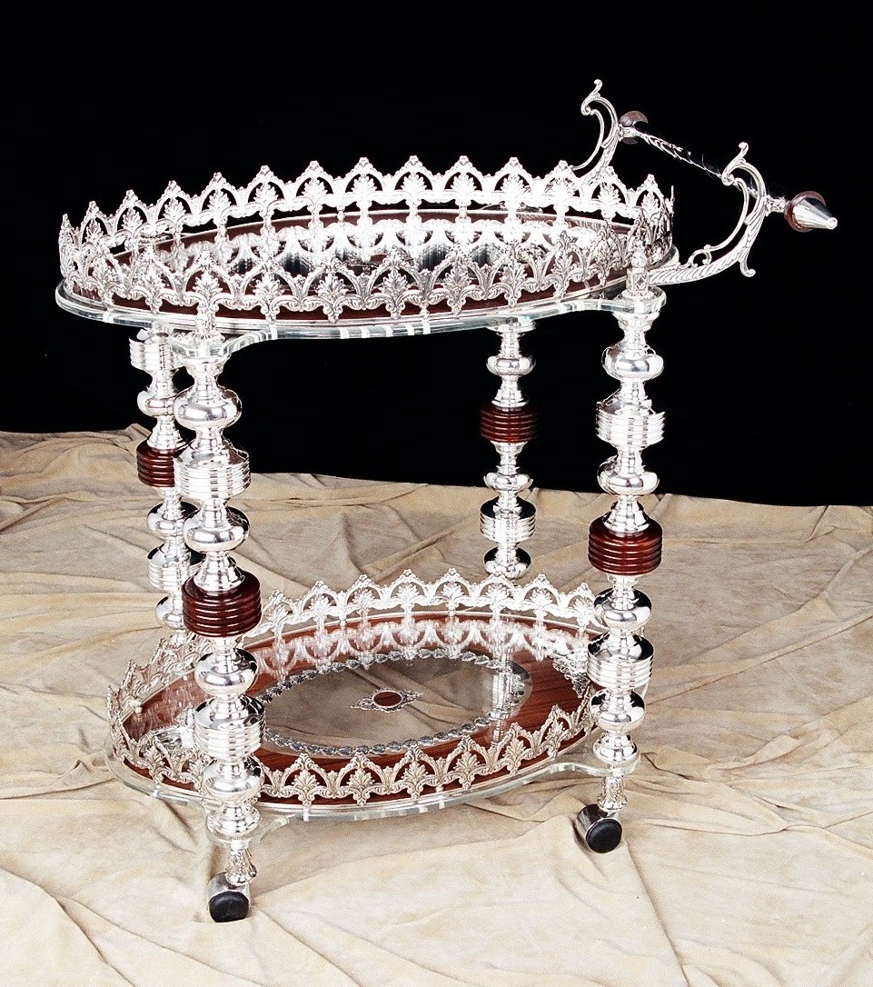 silver trolley 2